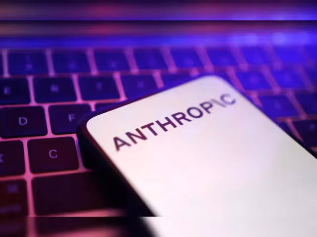 Anthropic bloqueia xAI de usar modelos Claude em disputa de IA