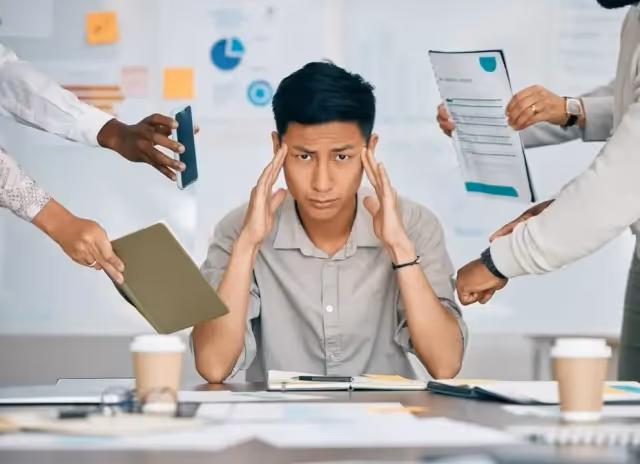 Estudo de Harvard mostra que IA amplia carga de trabalho dos funcionários