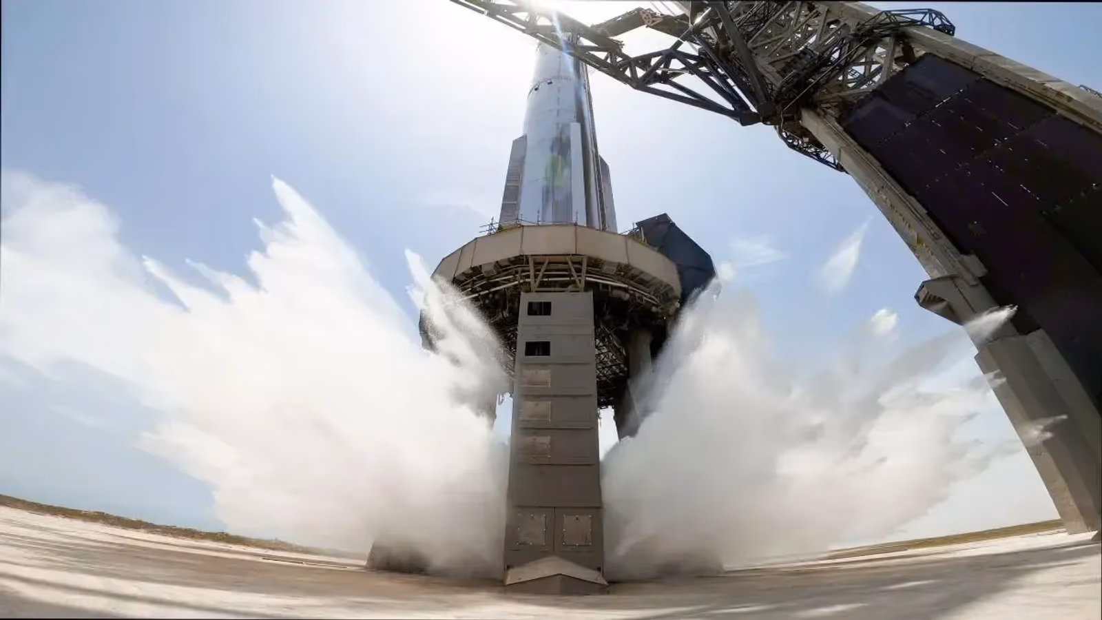 SpaceX e xAI se unem em megaempresa de US$ 1,25 tri com data centers orbitais