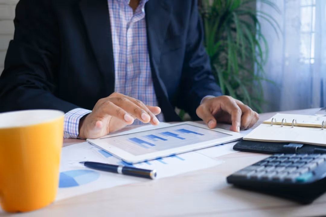 Transformação financeira do empreendedor solo: do caos à organização com o Stack do Solo Builder